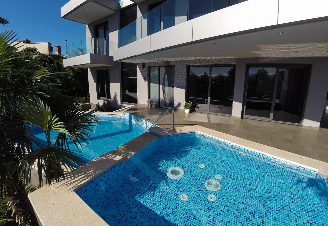 Apartments Marjanovic Opatija Exteriör bild